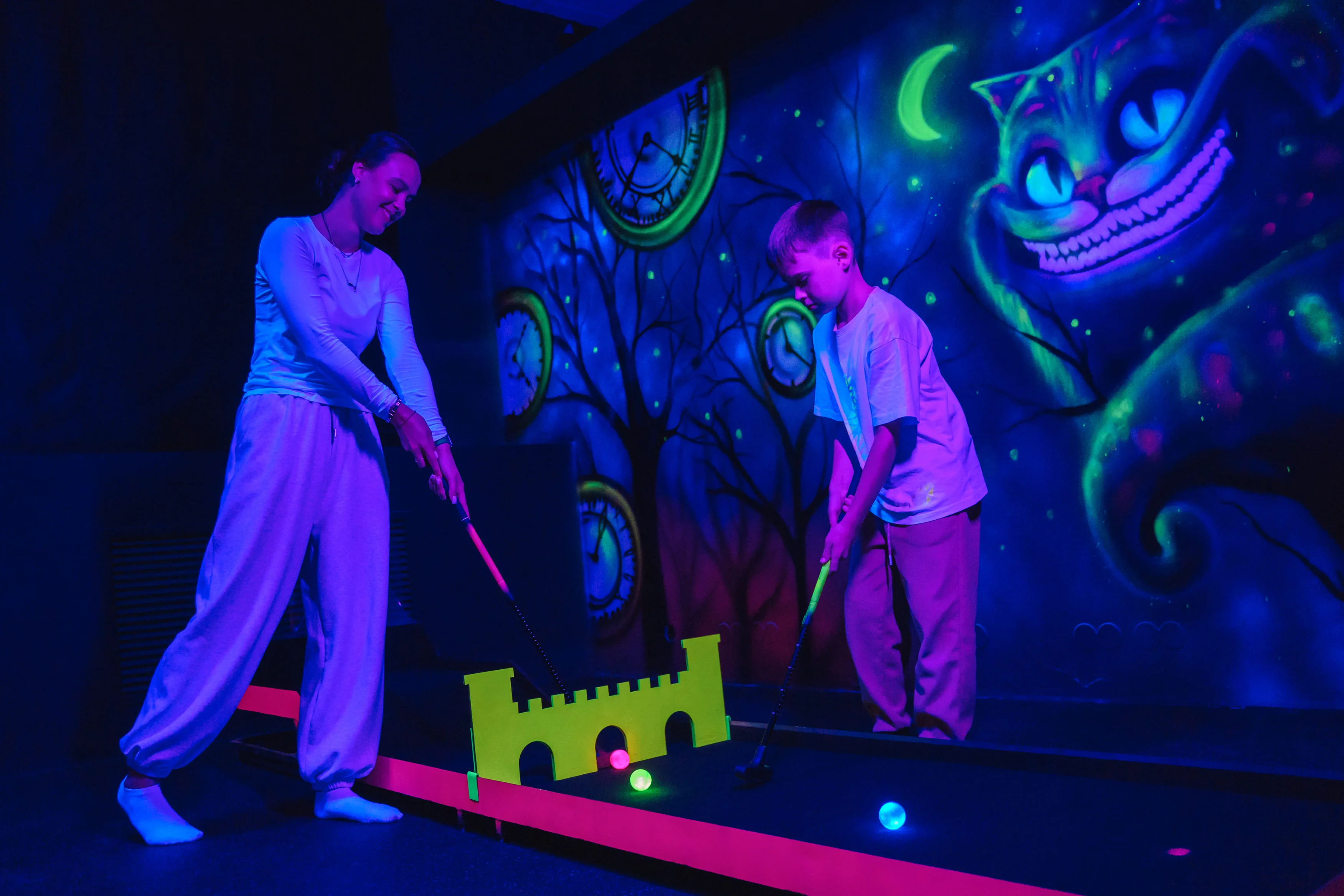 игра пол это лава Омск